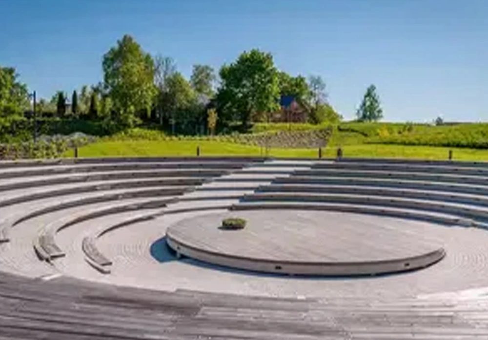 Amphitheater